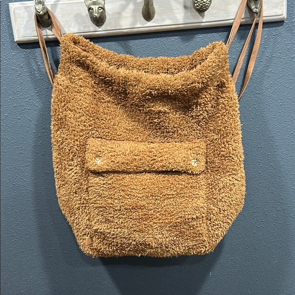 Barefoot Dreams Cozy Chic Bag